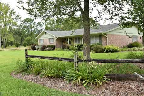 1558 Navaho Avenue Jacksonville FL 32210