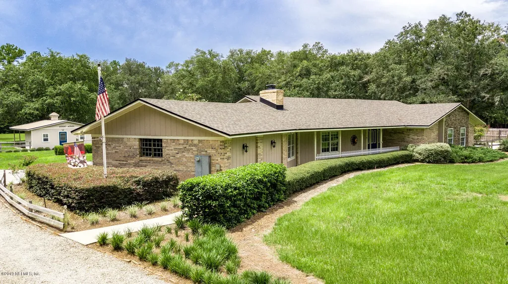 1112 Foxmeadow Trail Middleburg FL 32068