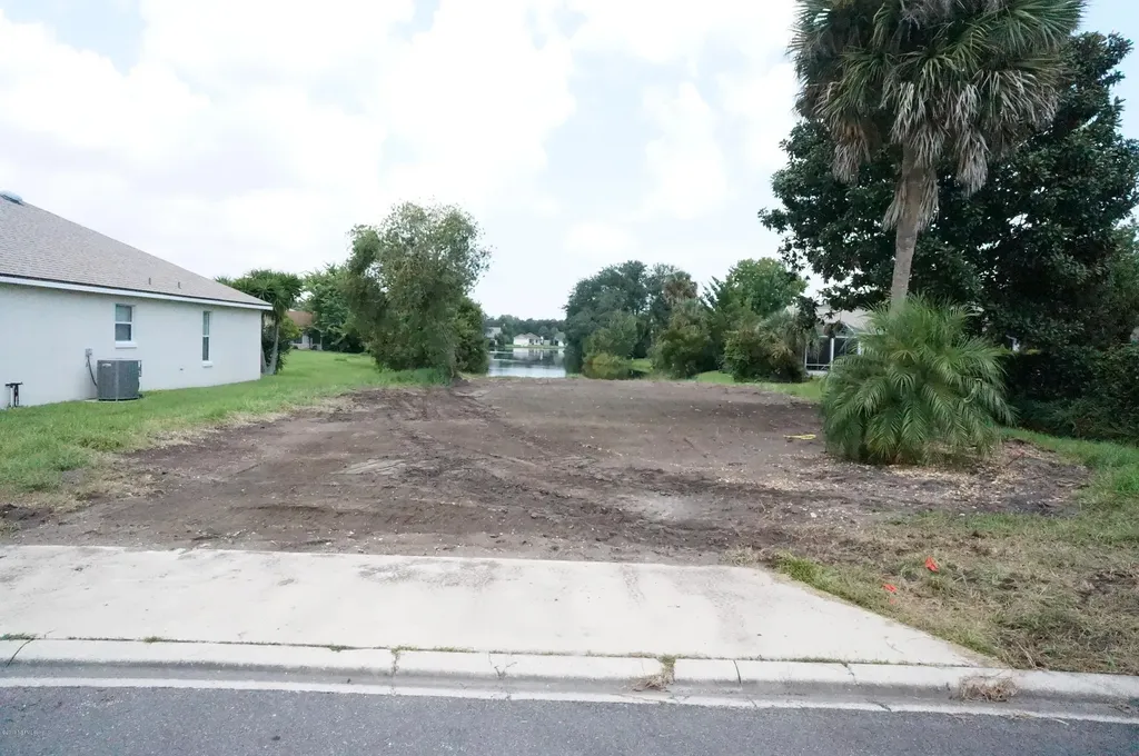 2285 Commodores Club Boulevard St. Augustine FL 32080