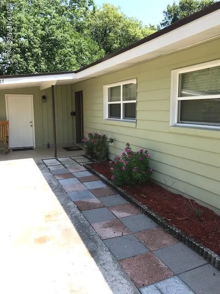 10947 Java Drive Jacksonville FL 32246