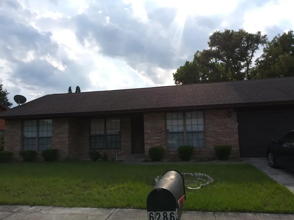 6286 Cranberry Lane W Jacksonville FL 32244