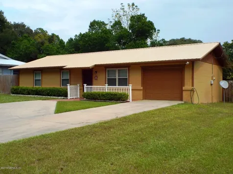 2009 Roselle Avenue Palatka FL 32177