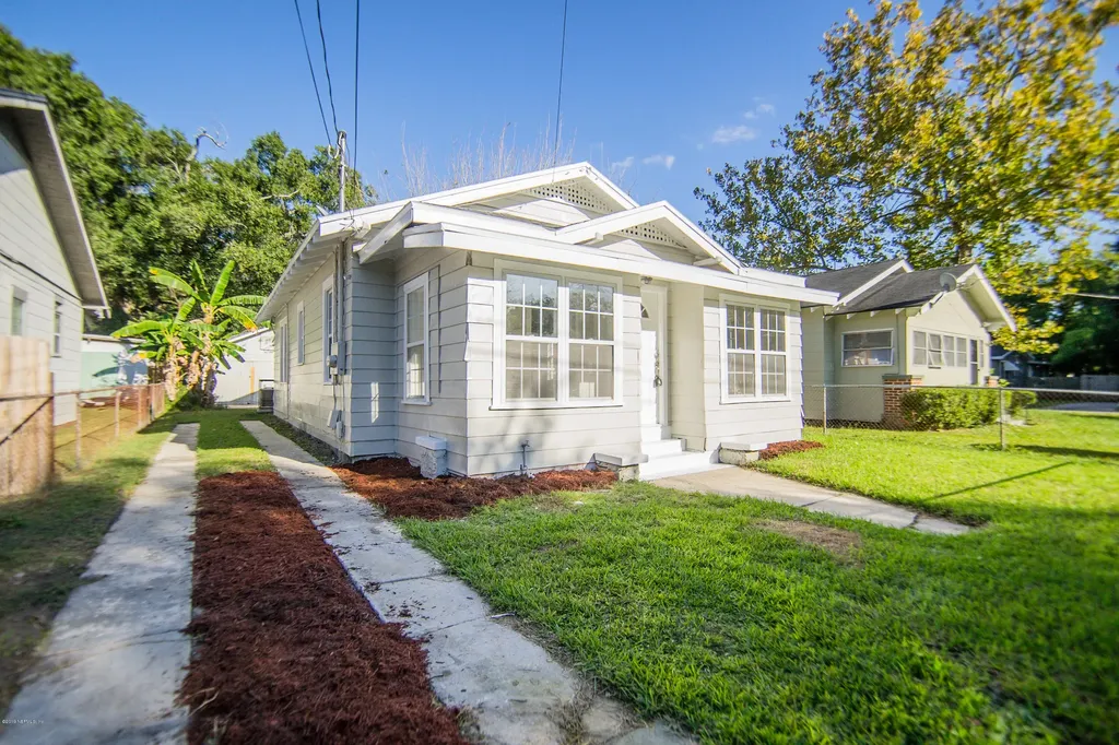 693 Bridal Avenue Jacksonville FL 32205