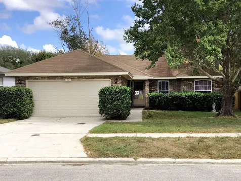 3305 Cancun Drive E Jacksonville FL 32225