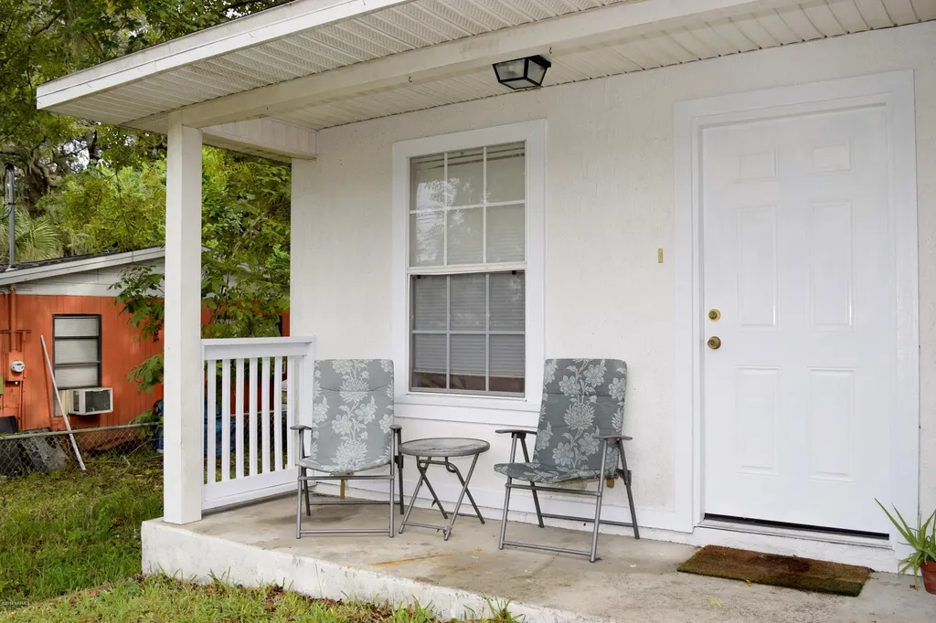 1482 Winnebago Avenue Jacksonville FL 32210
