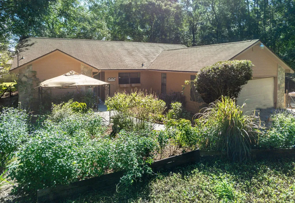 2129 Boggy Branch Road Middleburg FL 32068