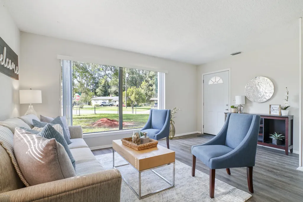 7036 Queen Of Hearts Court Jacksonville FL 32210