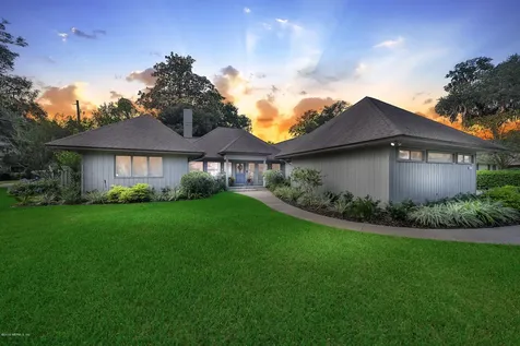 4674 Empire Avenue Jacksonville FL 32207