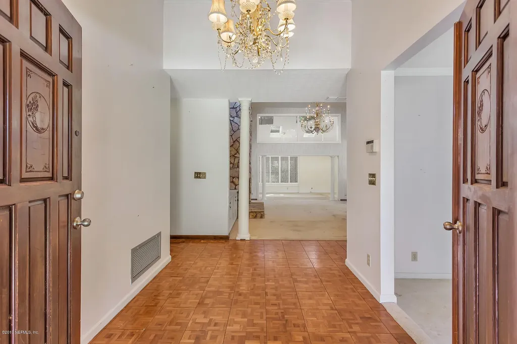 2545 Spreading Oaks Lane Jacksonville FL 32223