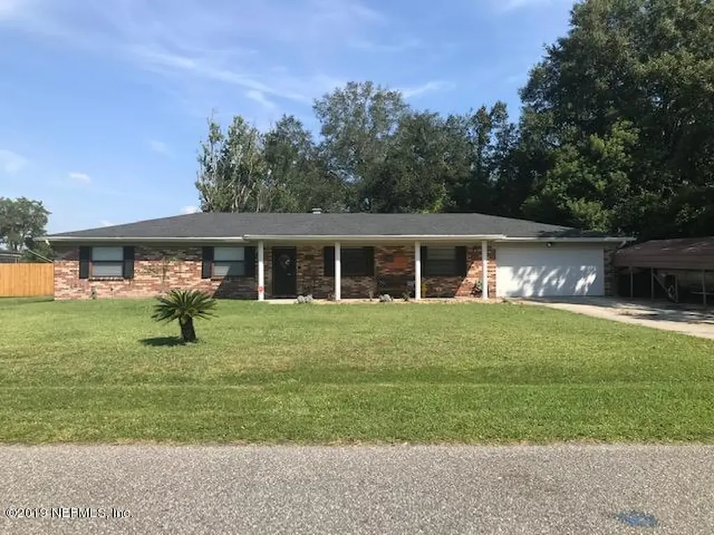 8539 Lake Marietta Drive S Jacksonville FL 32220