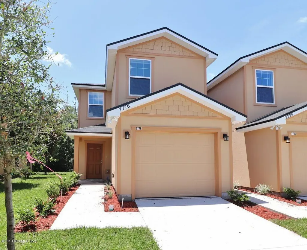 7804 Playschool Lane Jacksonville FL 32210