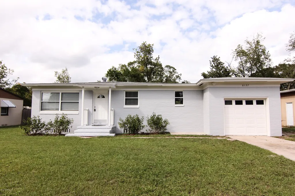 6137 Autlan Drive Jacksonville FL 32210