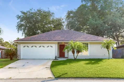 911 Long Lake Drive Jacksonville FL 32225
