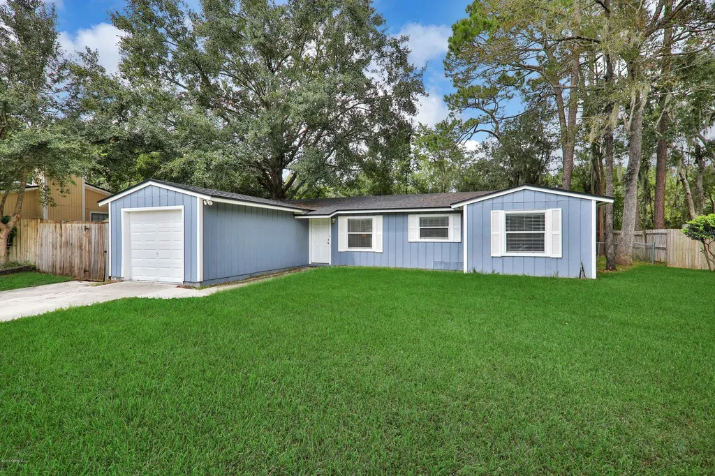 3867 Mandarin Woods Drive N Jacksonville FL 32223