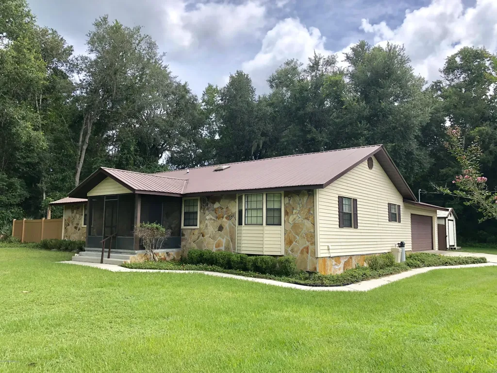314 Saratoga Drive Satsuma FL 32189