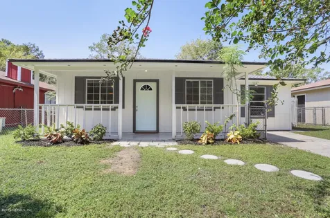 7744 Mccowan Drive Jacksonville FL 32244