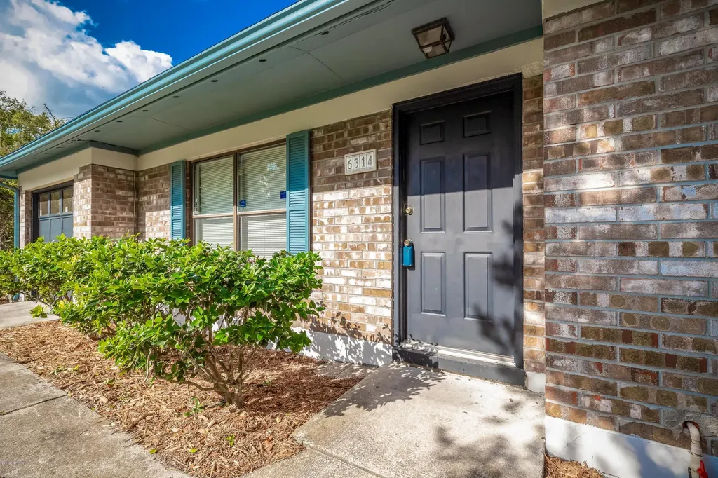 6314 Ortega Farms Boulevard Jacksonville FL 32244