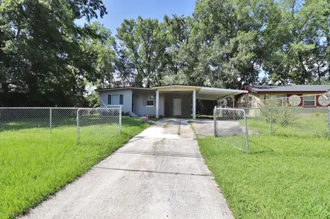 4310 Detaille Drive Jacksonville FL 32209