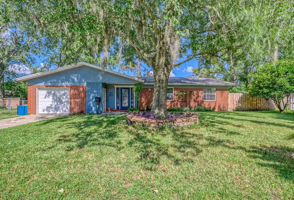 7427 Jade Court Jacksonville FL 32210