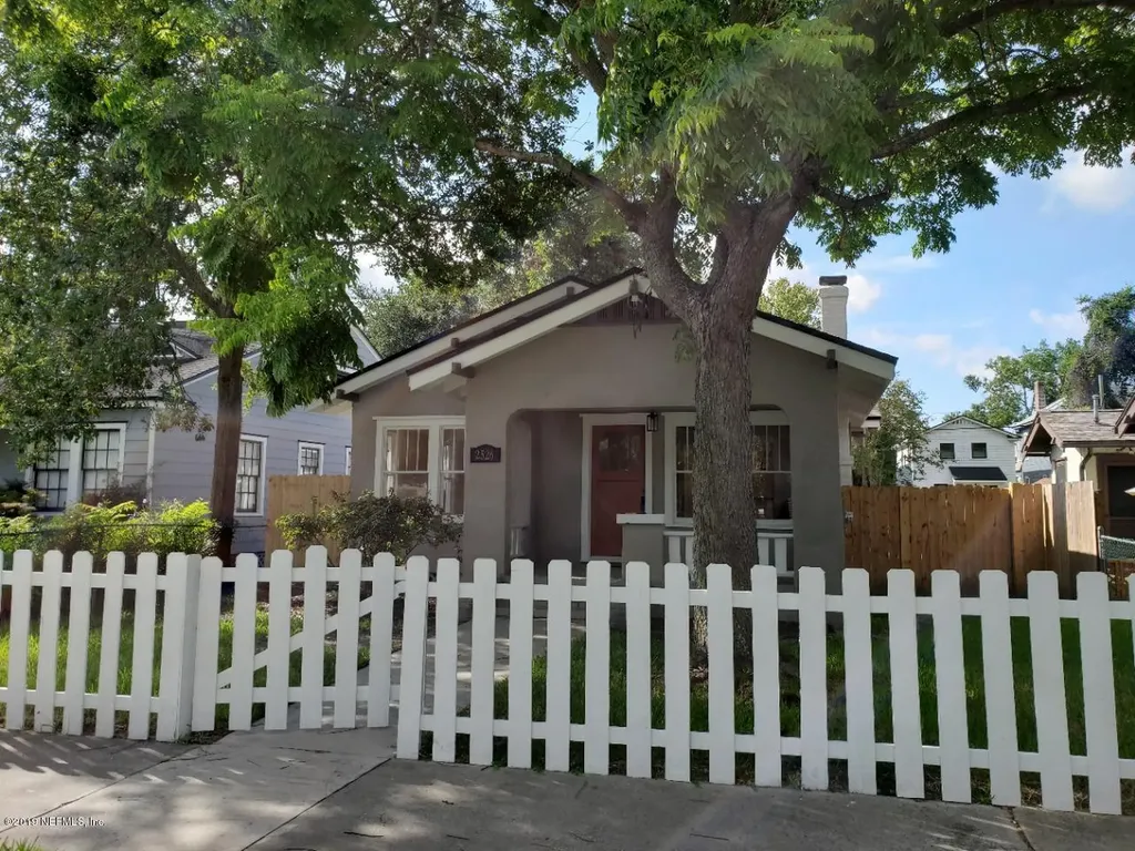 2526 Post Street Jacksonville FL 32204