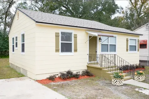 1030 Westbrook Circle E Jacksonville FL 32209
