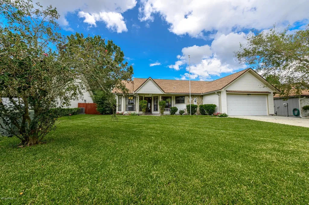 8518 Iron Mill Trail Jacksonville FL 32244