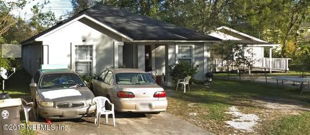 1209 Mull Street Jacksonville FL 32205