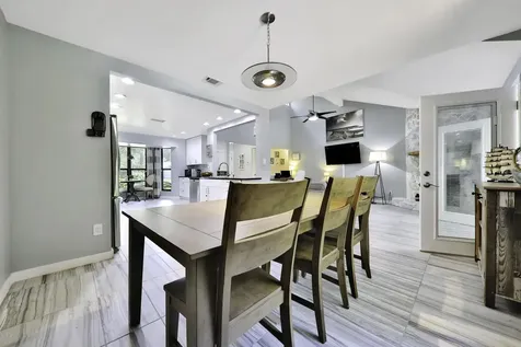 318 Tarrasa Drive Jacksonville FL 32225
