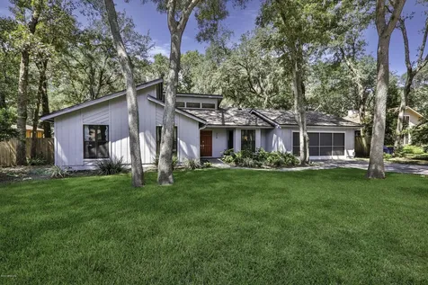318 Tarrasa Drive Jacksonville FL 32225