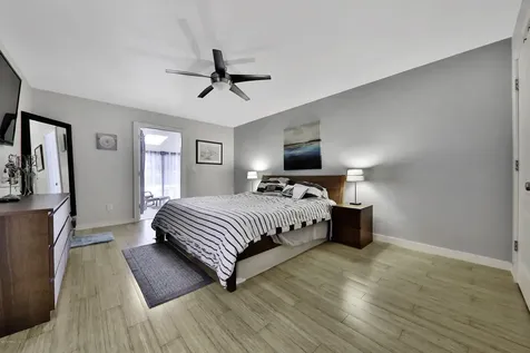 318 Tarrasa Drive Jacksonville FL 32225