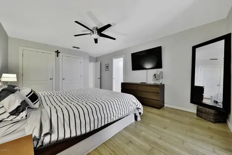 318 Tarrasa Drive Jacksonville FL 32225