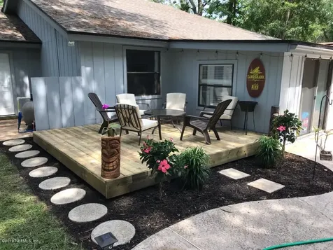 318 Tarrasa Drive Jacksonville FL 32225