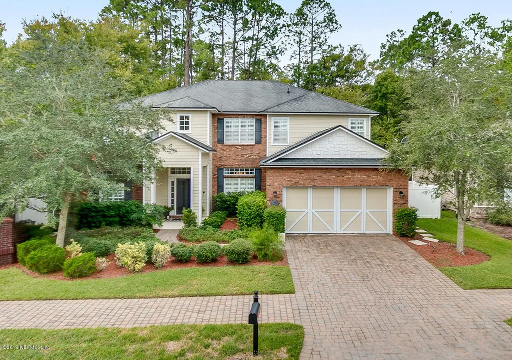 4825 Blackwood Forest Drive Jacksonville FL 32257