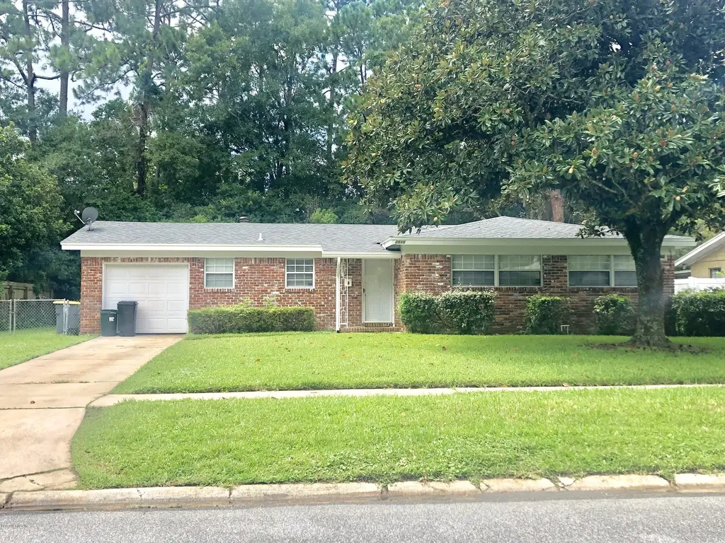 2836 Sack Drive W Jacksonville FL 32216