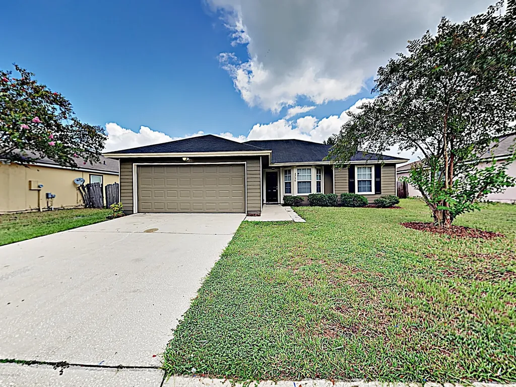 3758 Star Leaf Road W Jacksonville FL 32210