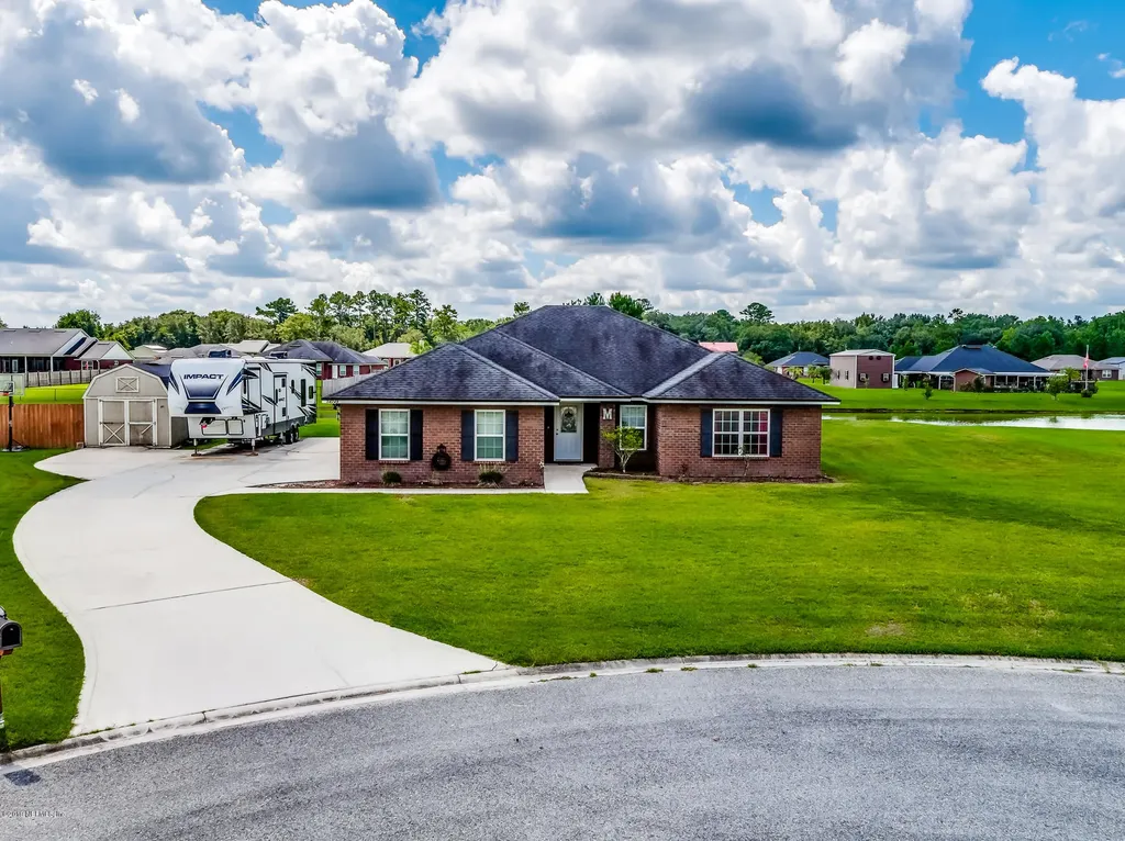 54249 Amblerwood Way Callahan FL 32011