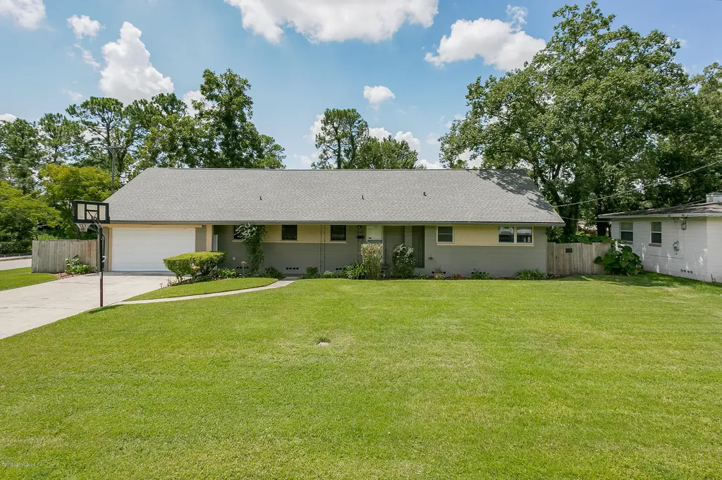 2144 Ronald Lane Jacksonville FL 32216