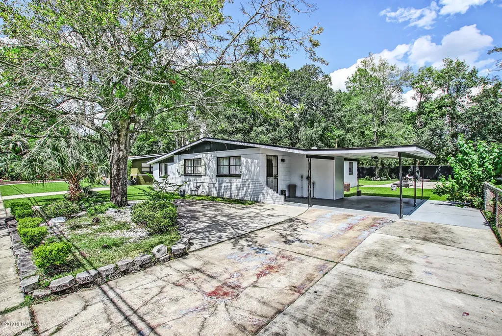 6663 Kinlock Drive Jacksonville FL 32219