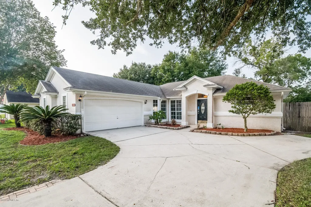 2897 Decidely Street Green Cove Springs FL 32043