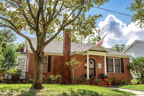 1451 Le Baron Avenue Jacksonville FL 32207