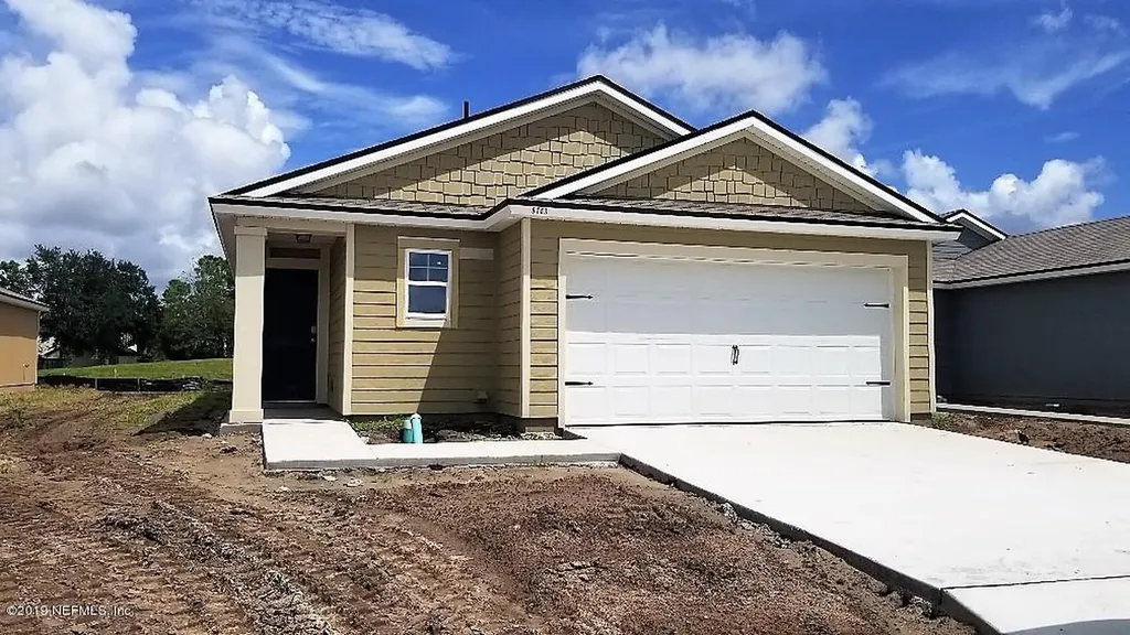8153 Meadow Walk Lane Jacksonville FL 32256