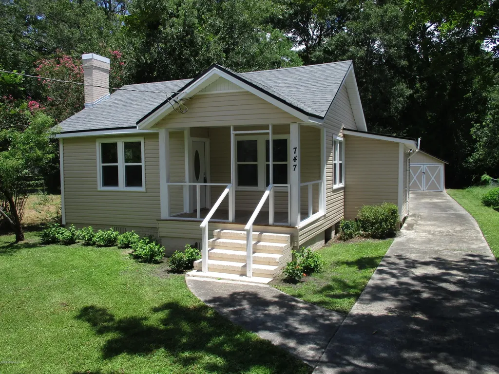 747 Mackinaw Street Jacksonville FL 32254