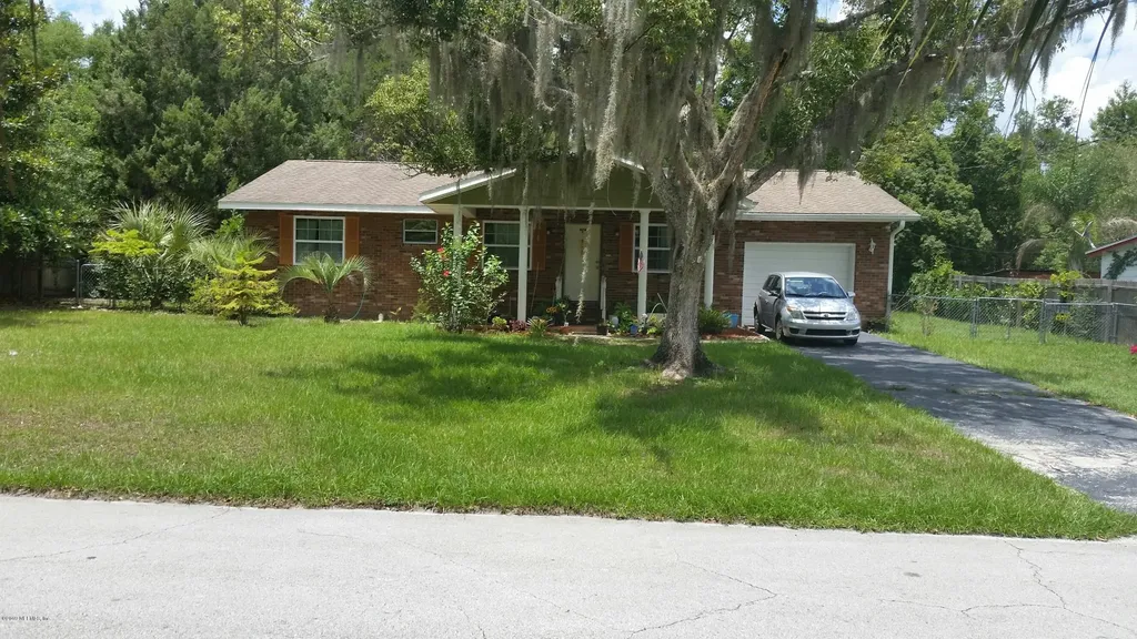 707 N Prospect Street Crescent City FL 32112
