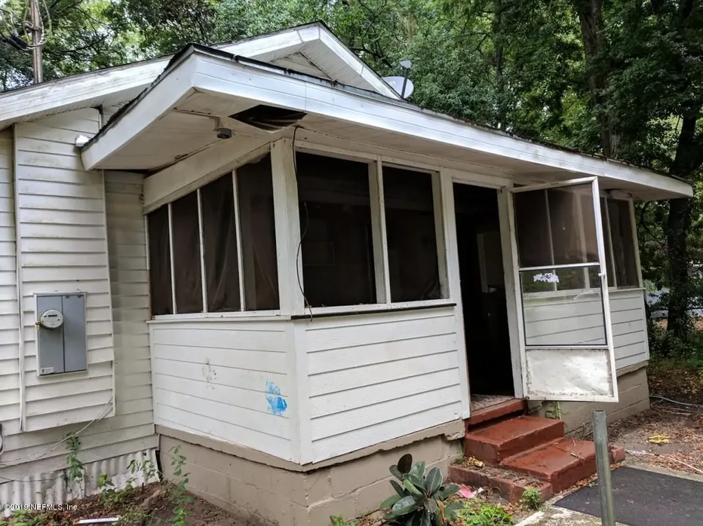 2361 2nd Avenue Jacksonville FL 32208