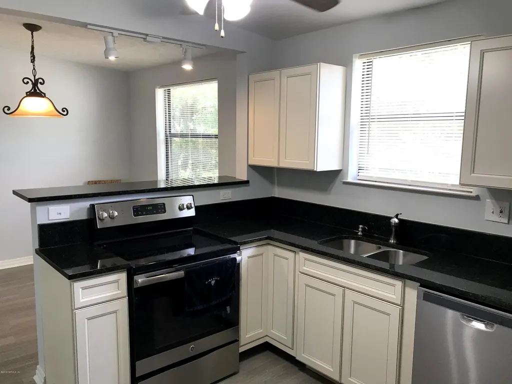 5643 Oliver Street Jacksonville FL 32211