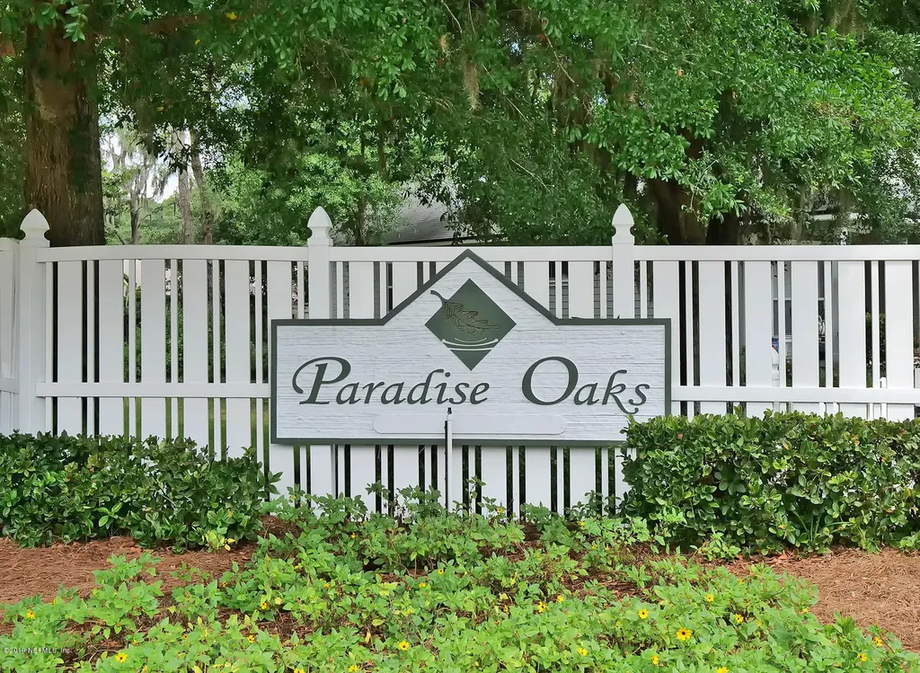 2021 Paradise Oaks Court Jacksonville FL 32233