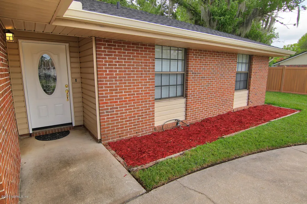 1591 Acacia Manor Middleburg FL 32068