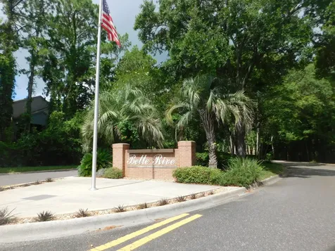 6178 Belle Rive Court Jacksonville FL 32256