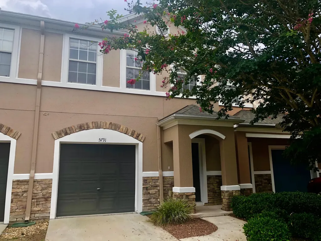 5791 Parkstone Crossing Drive Jacksonville FL 32258