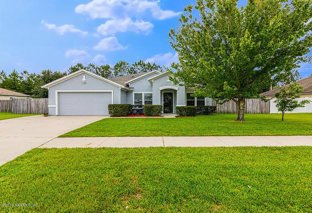 725 Martin Lakes Drive E Jacksonville FL 32220